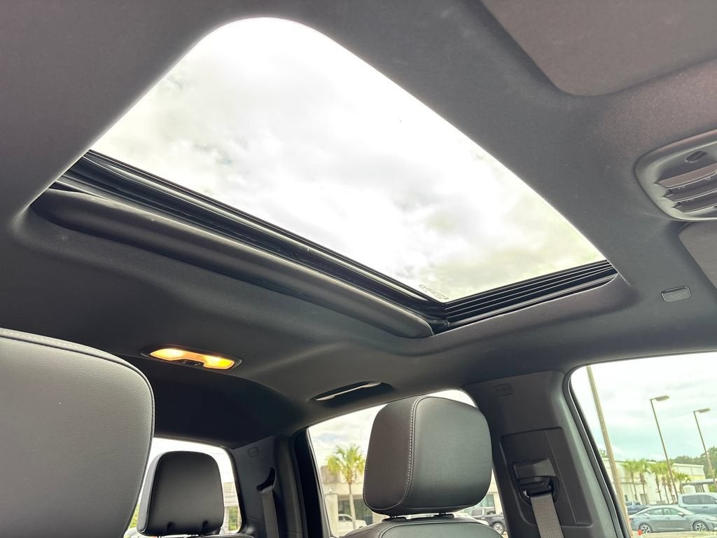 2024 GMC Canyon Base
