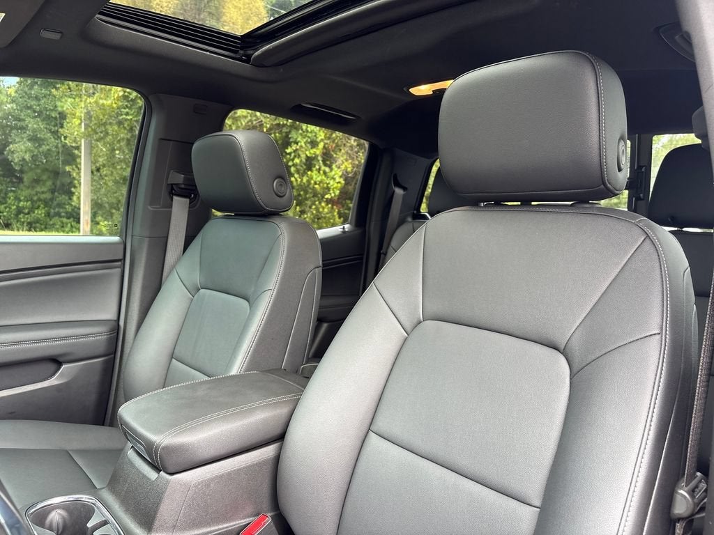 2024 GMC Canyon Base