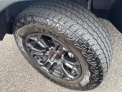 2024 GMC Canyon Base