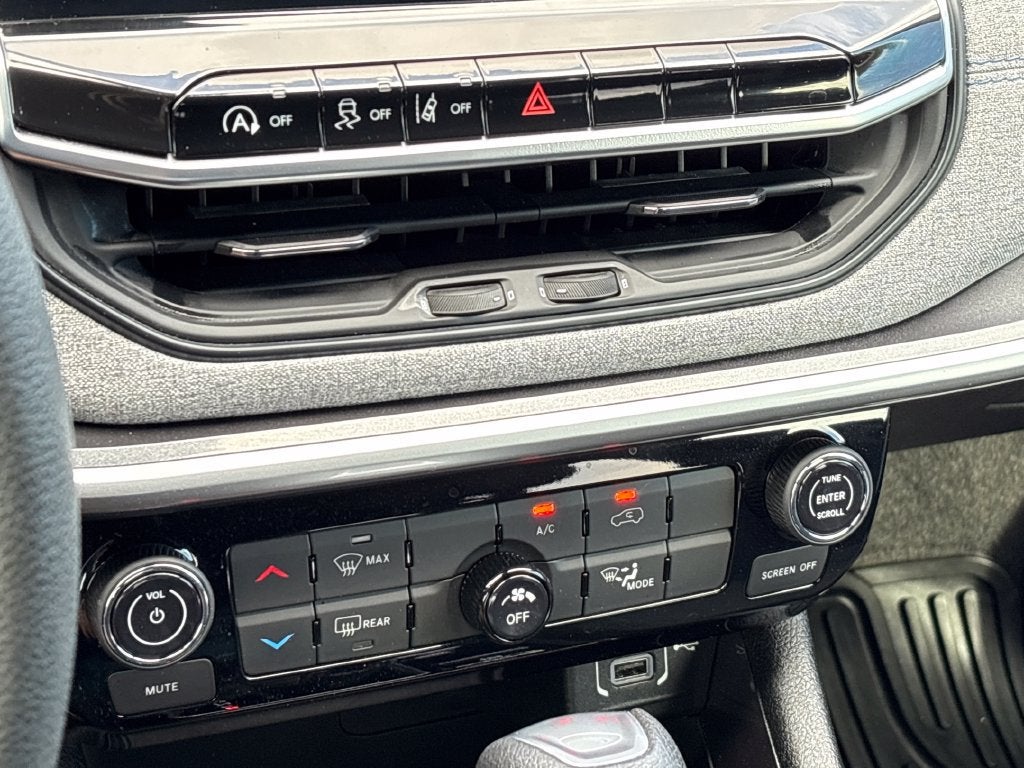 2024 Jeep Compass Base