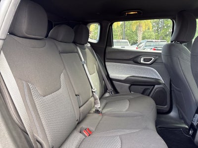 2024 Jeep Compass Base