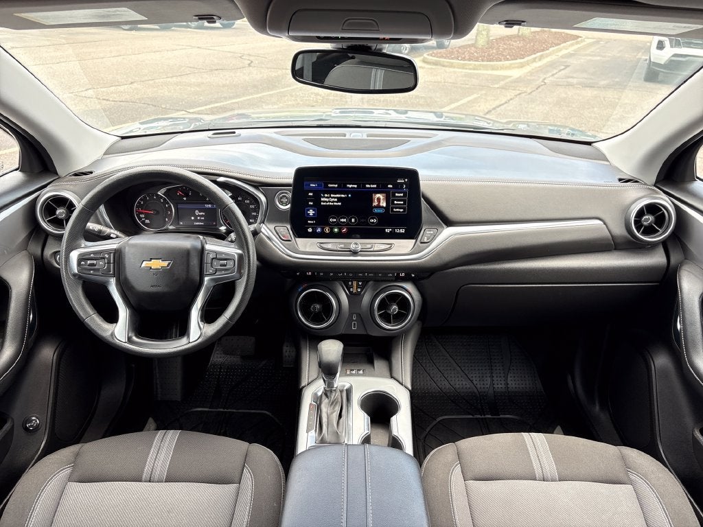 2024 Chevrolet Blazer Base