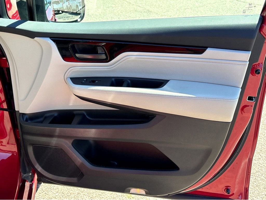 2025 Honda Odyssey Touring