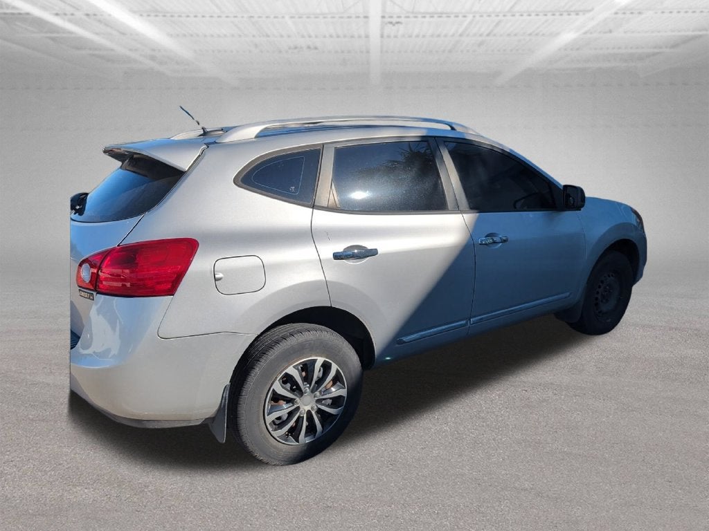 2014 Nissan Rogue Select Base