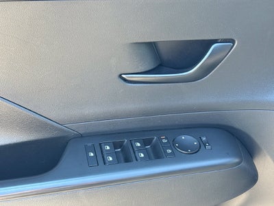 2024 Hyundai Kona Base