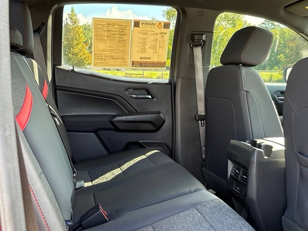 2023 Chevrolet Colorado Base