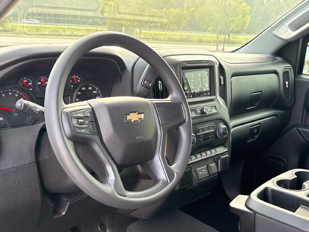 2025 Chevrolet Silverado 1500 Base
