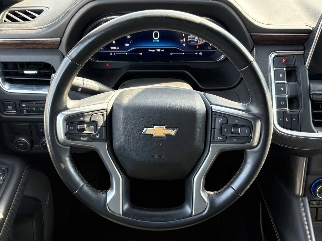 2023 Chevrolet Suburban Base