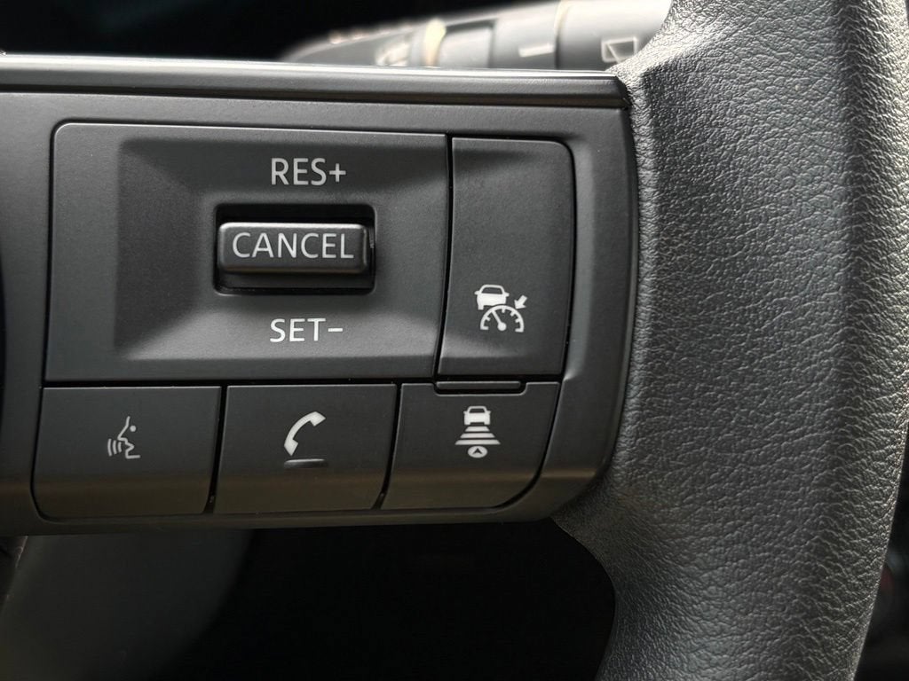 2026 Nissan Kicks Base