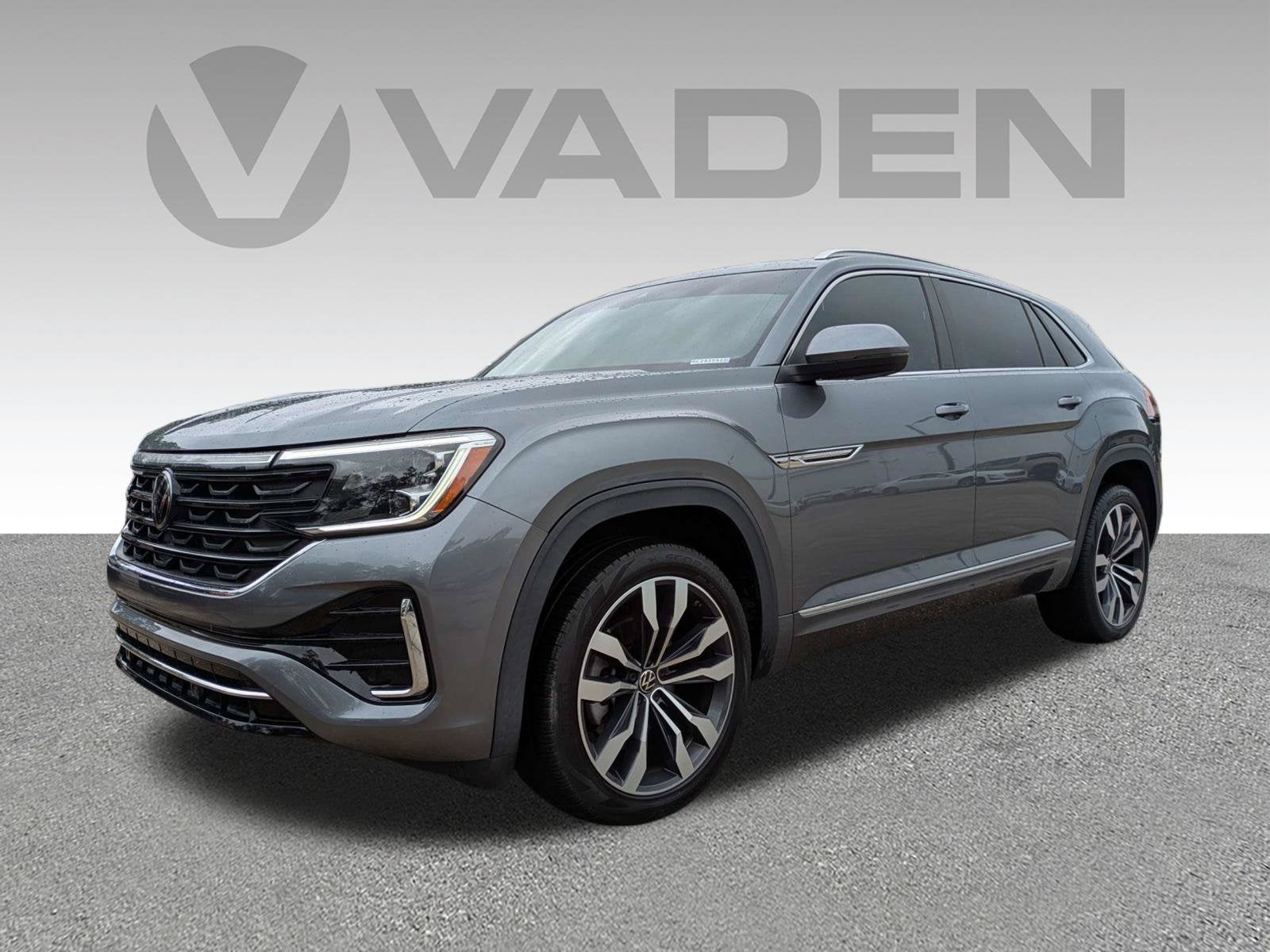 2024 Volkswagen Atlas Cross Sport 2.0T SEL R-Line