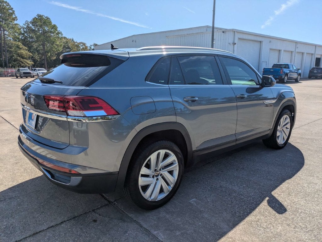 2023 Volkswagen Atlas Cross Sport 2.0T SE w/Technology