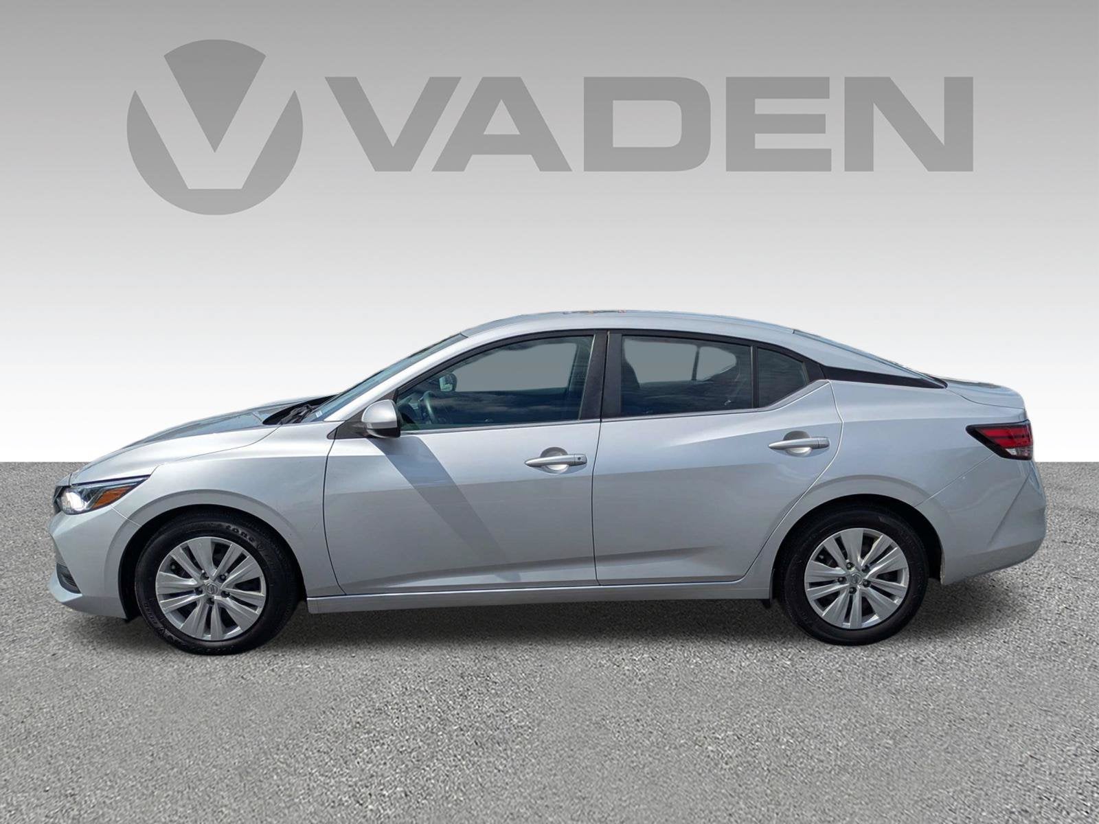 2022 Nissan Sentra S Xtronic CVT