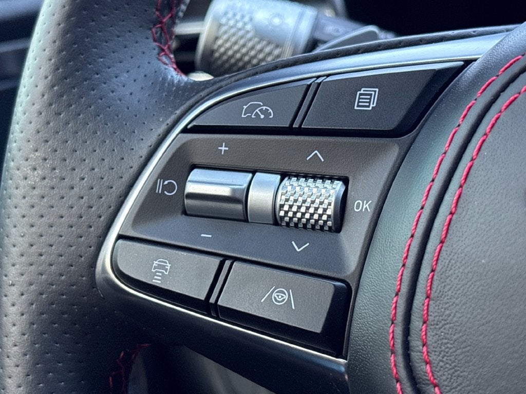 2025 Genesis G70 3.3T Sport Advanced