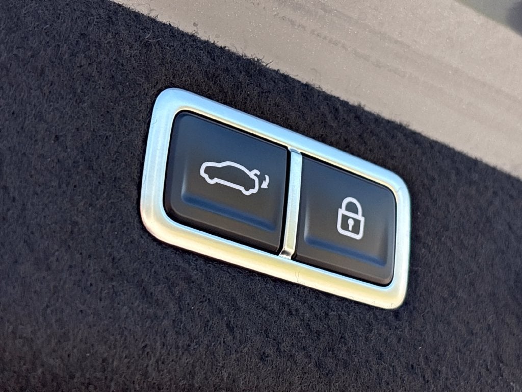 2025 Genesis G70 3.3T Sport Advanced