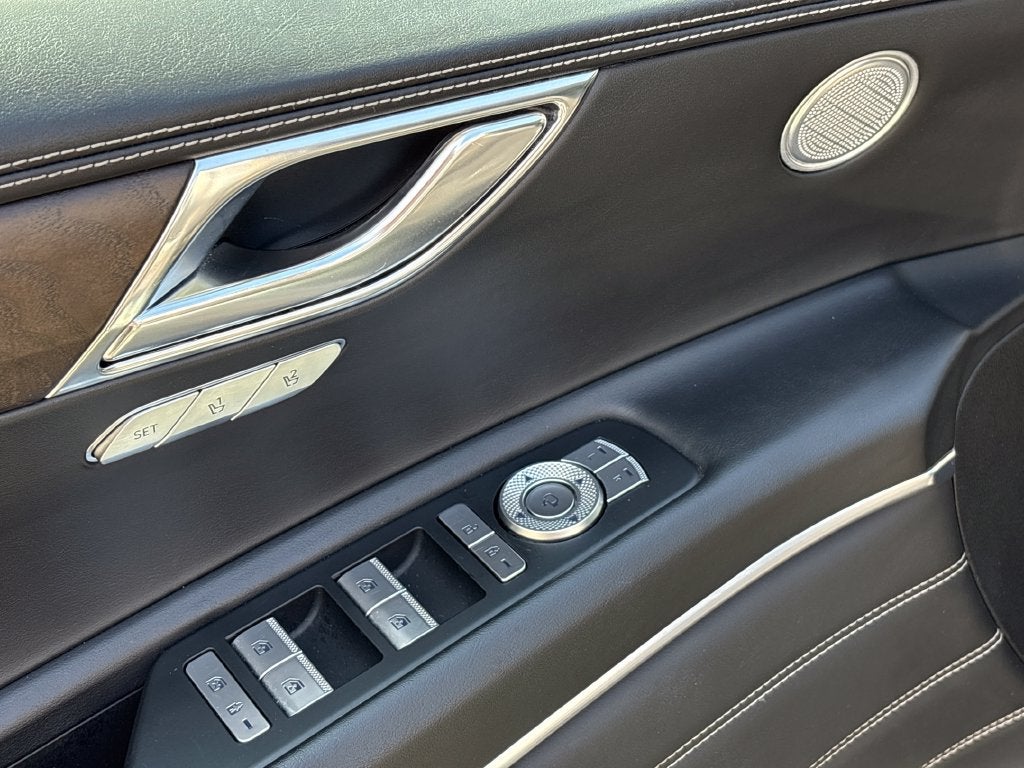 2024 Genesis GV80 2.5T