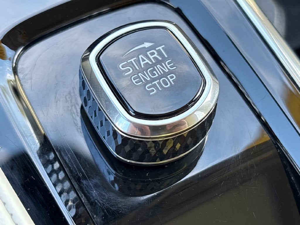 2023 Volvo XC90 B6 Plus 7-Seater