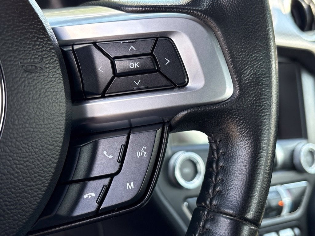 2020 Ford Mustang EcoBoost