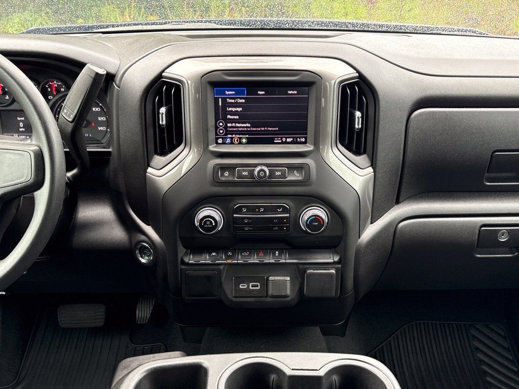 2025 Chevrolet Silverado 1500 Custom