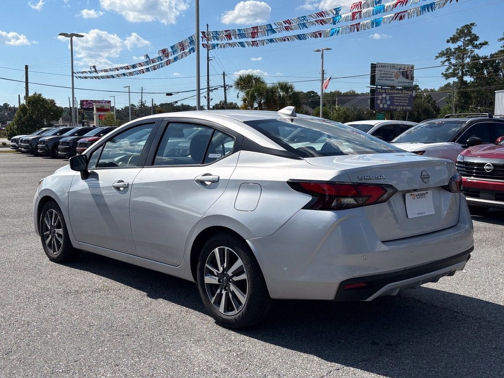 2025 Nissan Versa SV
